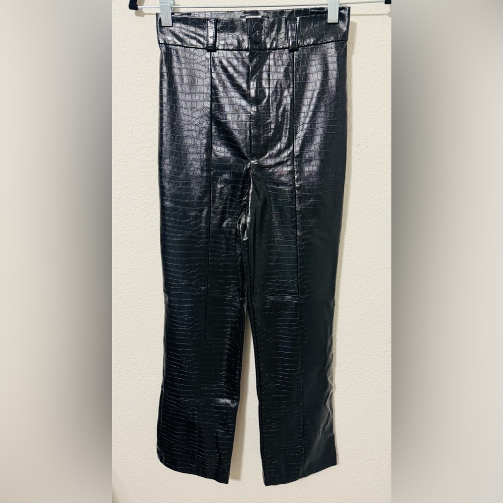 Bardot croc vegan leather pant in croc black-Size 2 NWOT - Picture 6 of 10